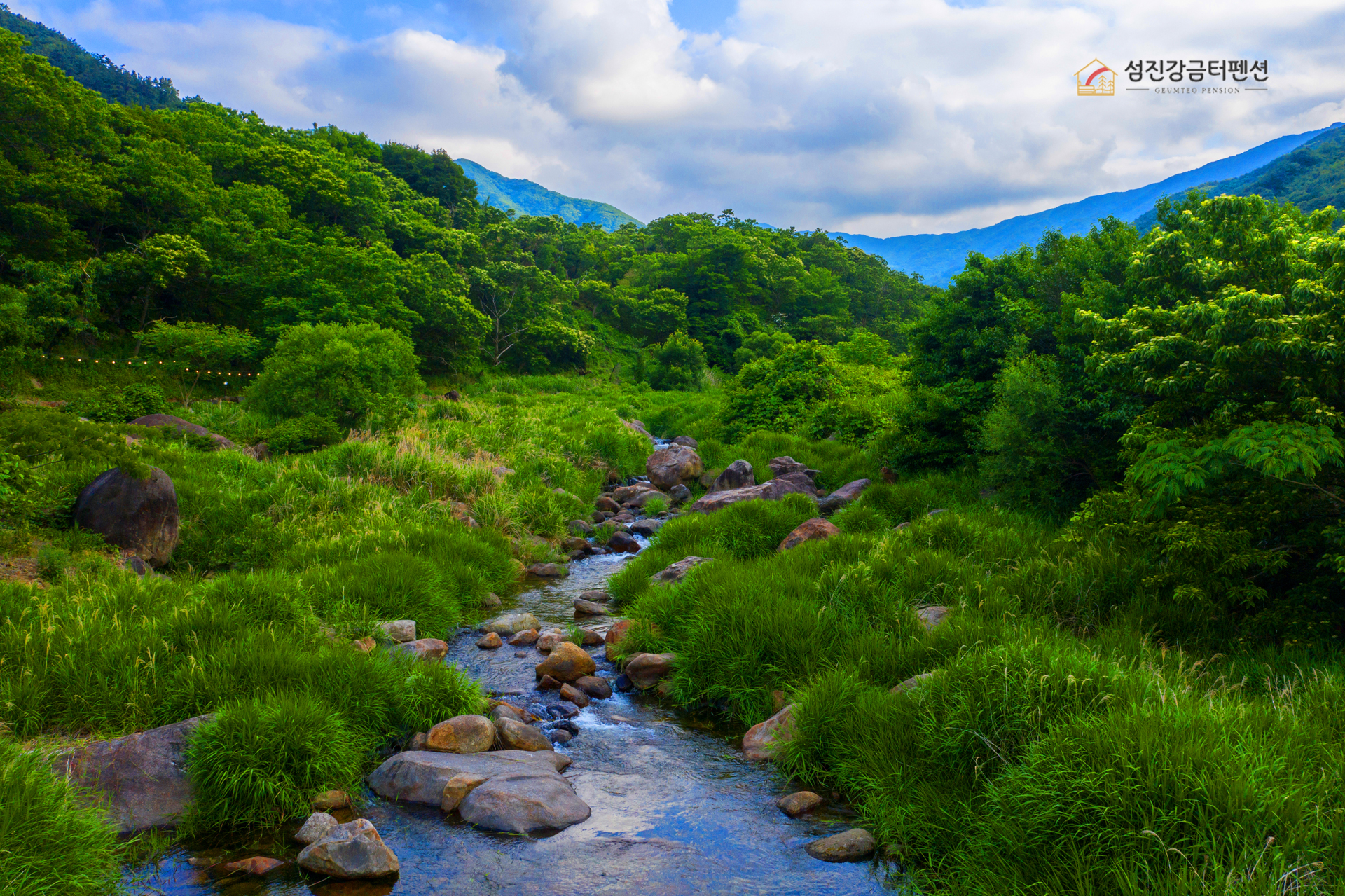 DJI_0394_계곡_보정.jpg